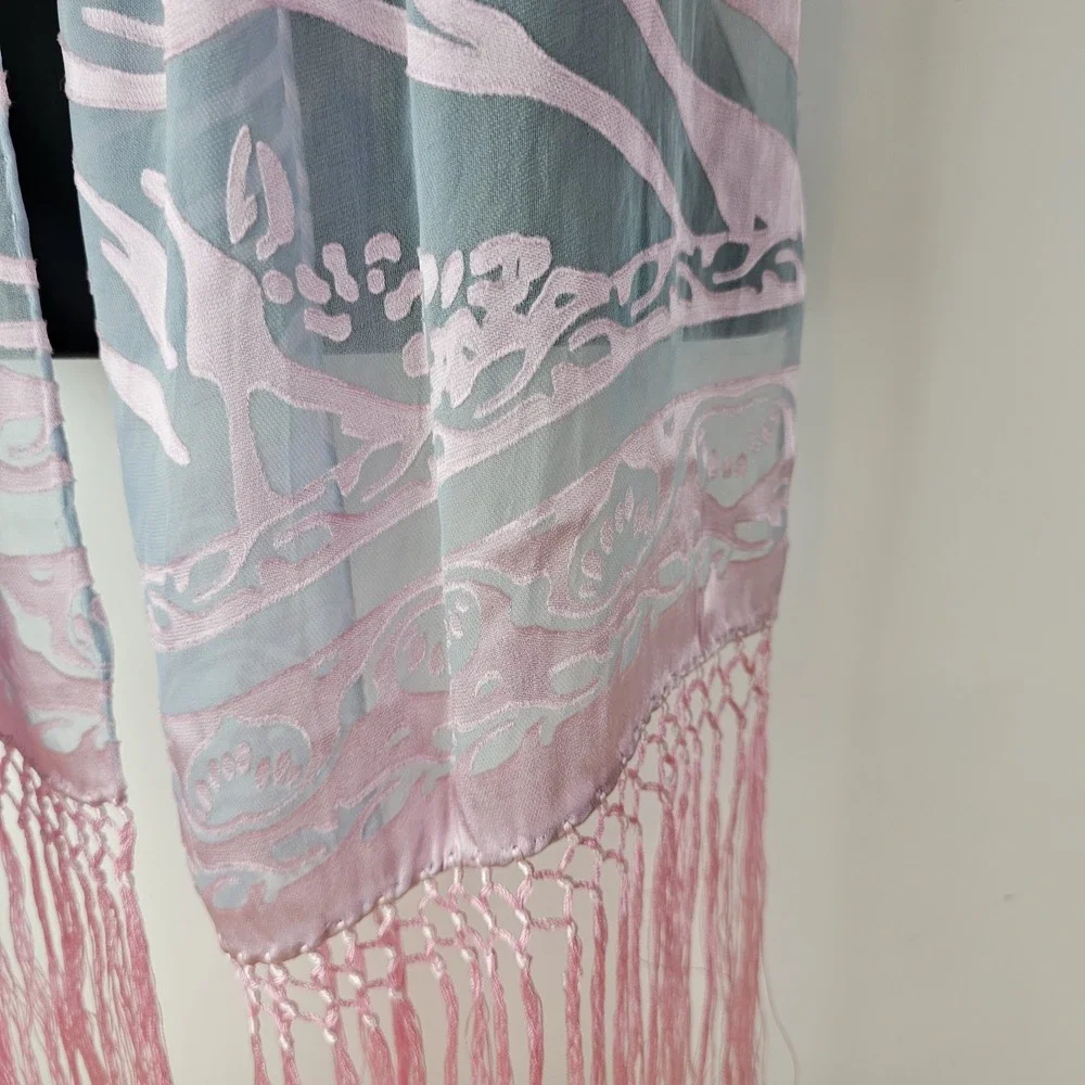 Womens One Size Scarf Gray Pink Animal Print‎ Fringe Soft Wrap Lightweight